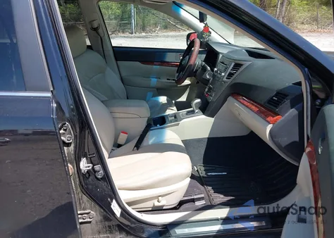 2010 Subaru Outback 2.5I Limited из США, поврежденный, VIN 4S4BRCKC0A3332376